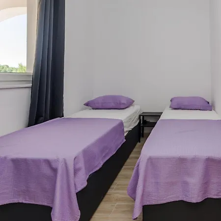 Budimir 2 By Interhome Apartman Vir