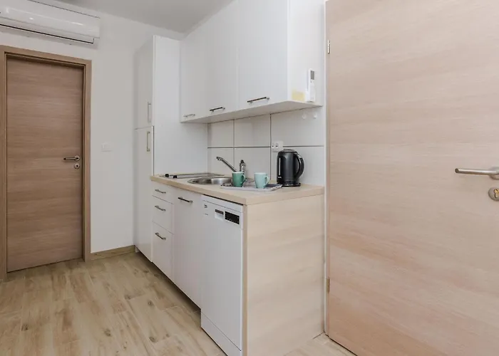 Apartman Budimir 2 By Interhome