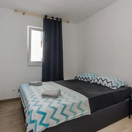 Budimir 2 By Interhome