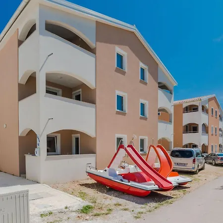 Budimir 2 By Interhome